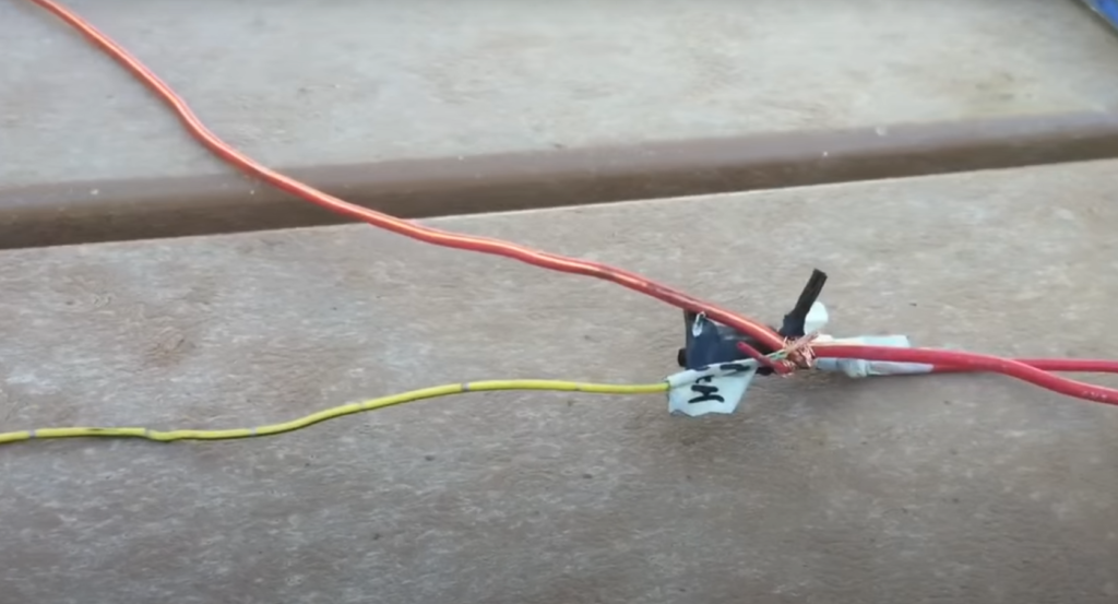 ¿Cómo verificar un arnés de cableado con un multímetro?