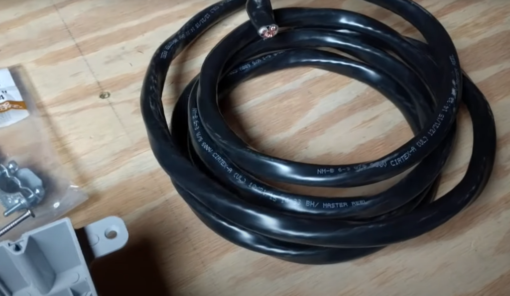 ¿Qué tamaño de cable para un disyuntor de 40 amperios?