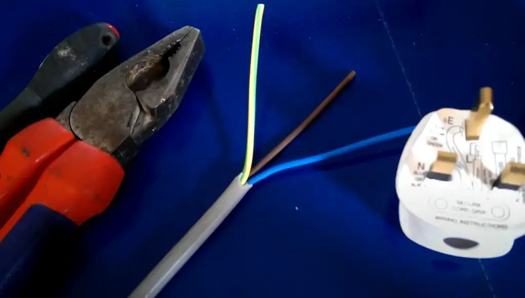 Cable marrón y azul: ¿cuál es positivo?