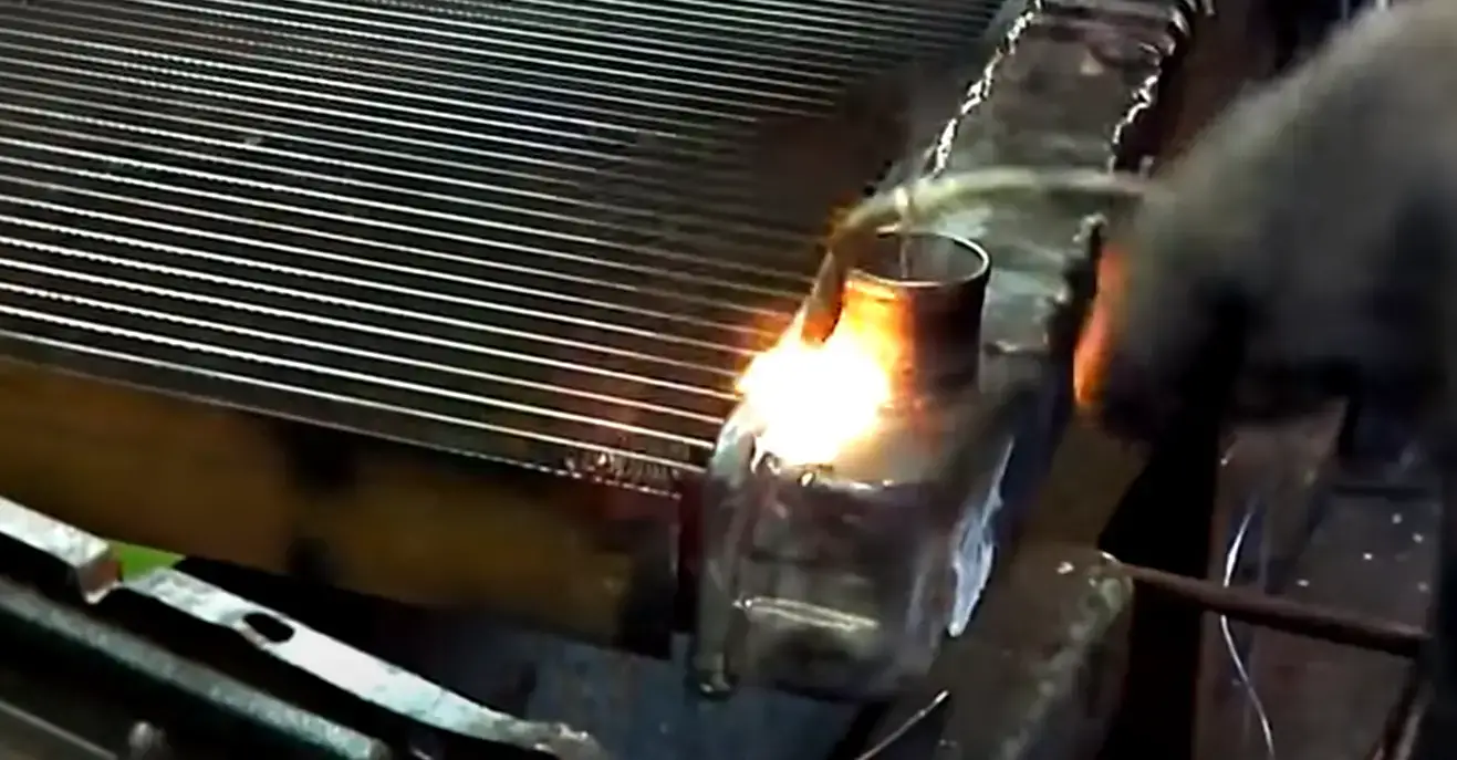 ¿Cómo soldar un radiador?