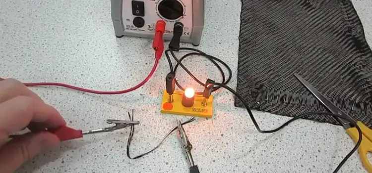 ¿Es el carbono conductor?